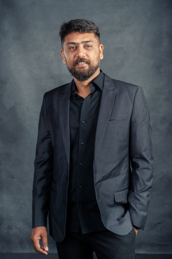 Seenivaasan Venkat